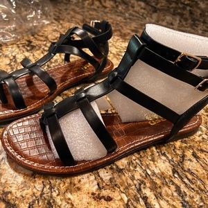Black gladiator style flat sandals